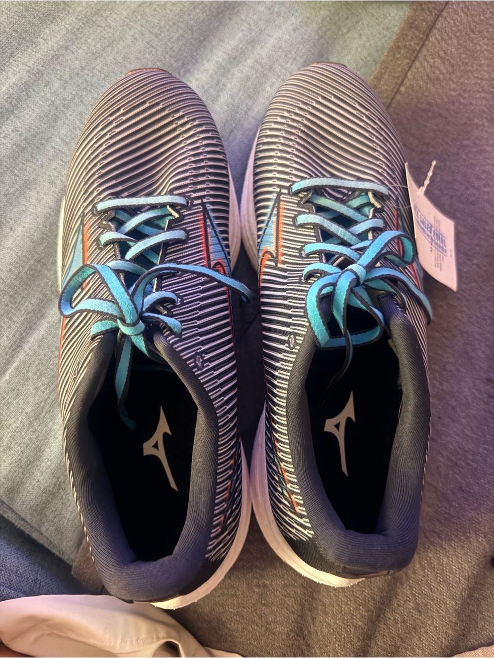 Mizuno Men's Navy with Teal Accent Running Sneakers